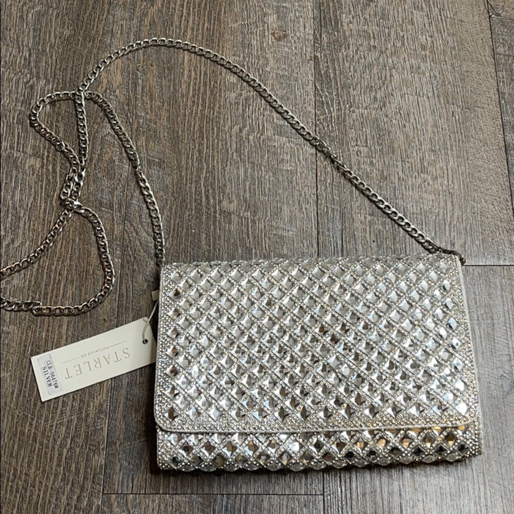 Clutch / Crossbody Bag 💗